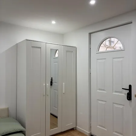Cosy Refait A Neuf - Metro Et Rer A 5min * Montreuil (Seine-Saint-Denis)